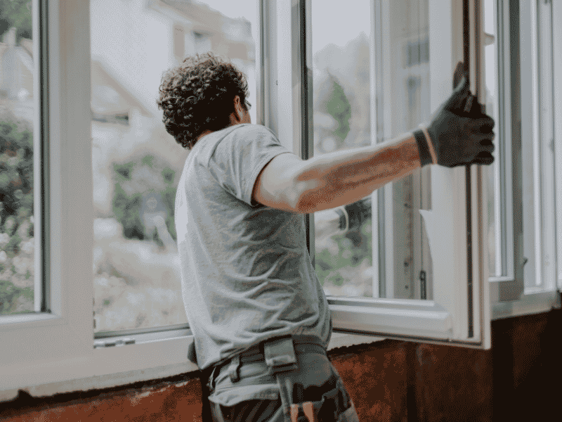Châssis sur mesure : quand est-ce nécessaire et comment ça fonctionne ?